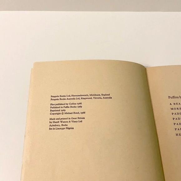 Vintage 1968 Paddington Abroad and 1969 Paddington at Work Young Puffin Books - Picture 14 of 16